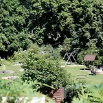 Апартаменты Burgplatz 1 Плау-ам-Зее